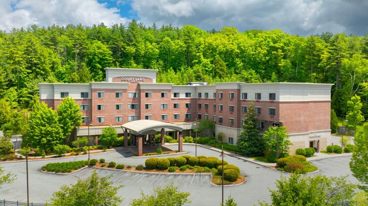 Courtyard by Marriott Hanover/Lebanon Exterior