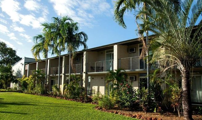 Walkabout Lodge Exterior
