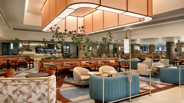 Le Meridien Etoile Lobby