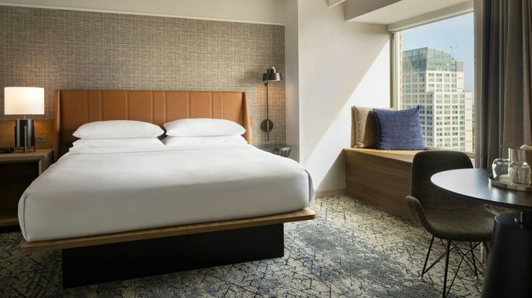 Sheraton Grand Sacramento Hotel Room