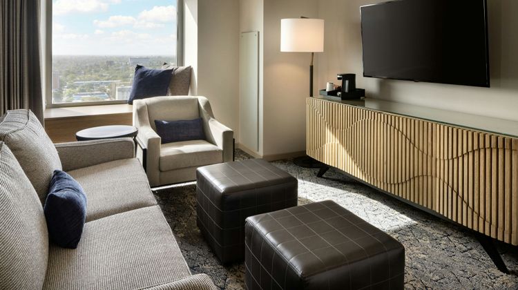 Sheraton Grand Sacramento Hotel Room