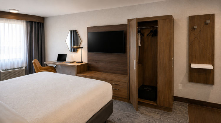 Holiday Inn Express Room