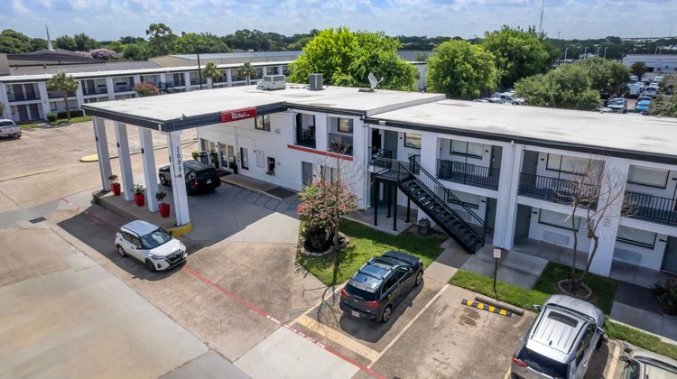 Red Roof Inn Houston-Jersey Village Exterior