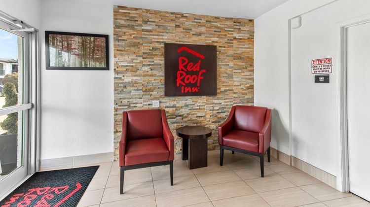 Red Roof Inn Houston-Jersey Village Lobby