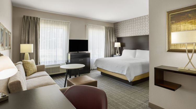 Staybridge Suites Miamisburg Suite