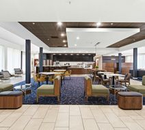 Courtyard by Marriott Columbus Lobby