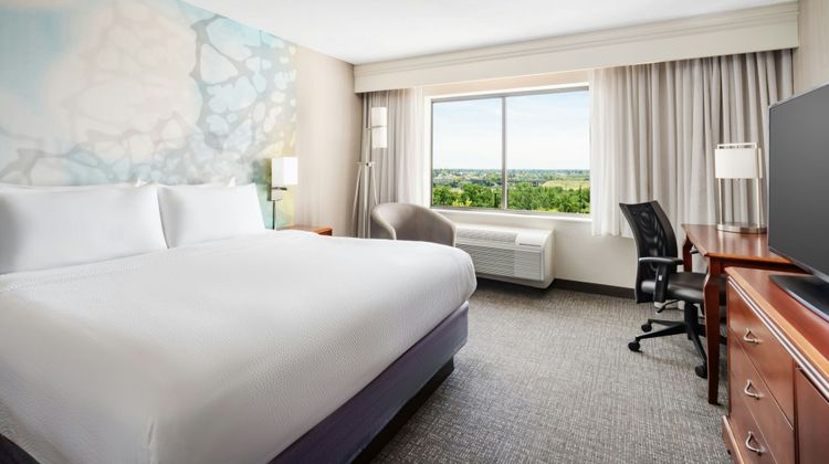 Courtyard Roseville Galleria Mall Room
