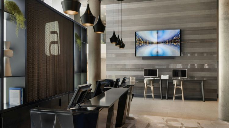 aloft London ExCel Lobby