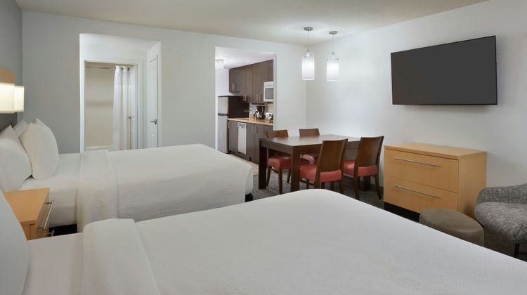 TownePlace Suites Thunder Bay Suite