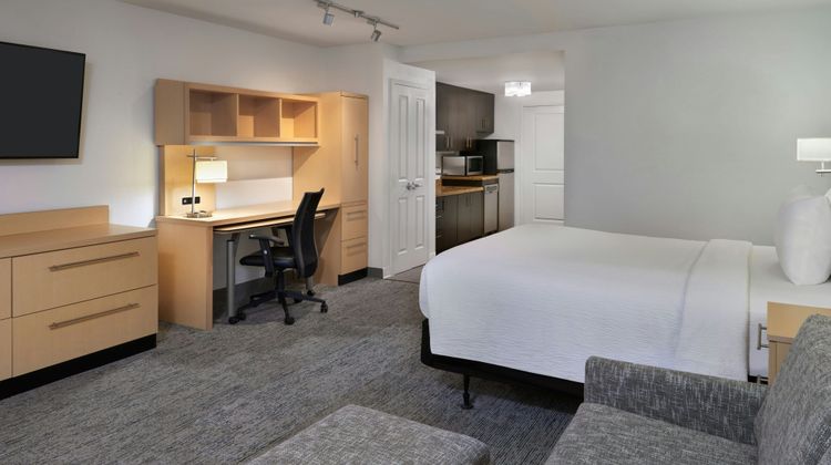 TownePlace Suites Thunder Bay Suite
