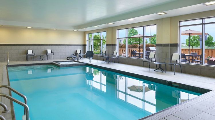 TownePlace Suites Thunder Bay Pool