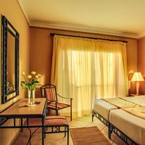 Sol Y Mar Ivory Suites