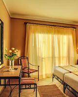 Sol Y Mar Ivory Suites