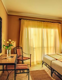 Sol Y Mar Ivory Suites