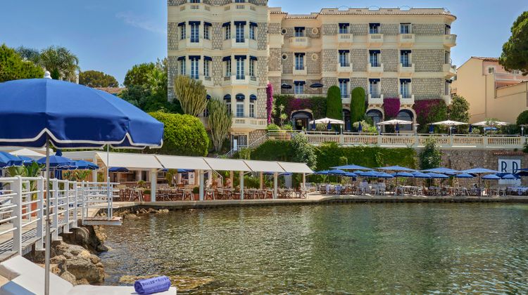 Belles Rives Hotel Beach