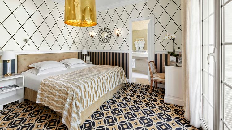 Belles Rives Hotel Room