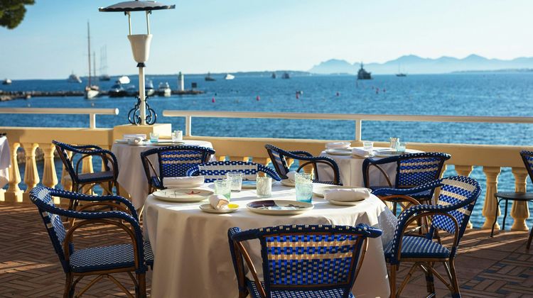 Belles Rives Hotel Exterior