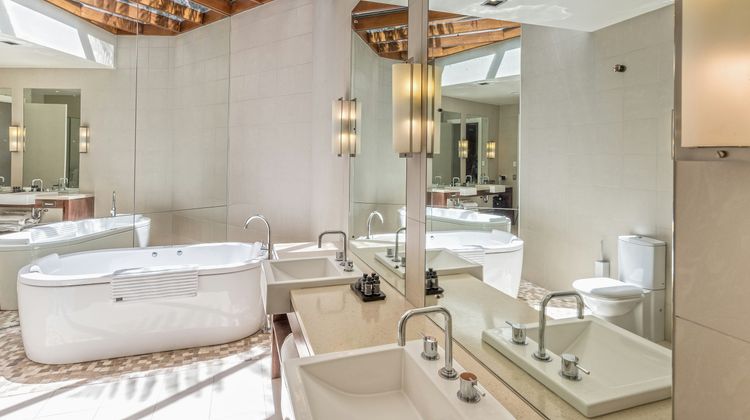 Spicers Peak Lodge Suite