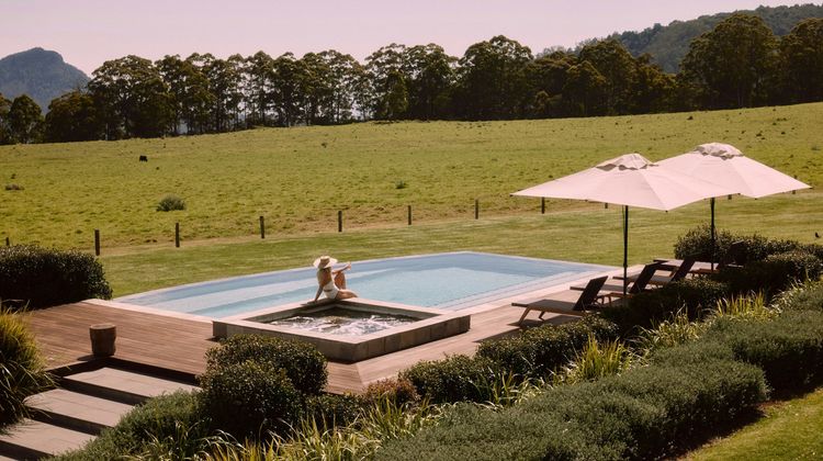 Spicers Peak Lodge Pool