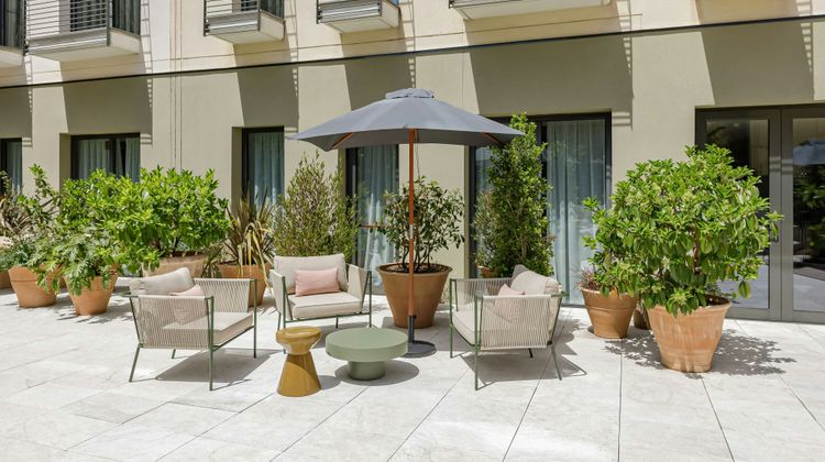 AC Hotel Sants Exterior