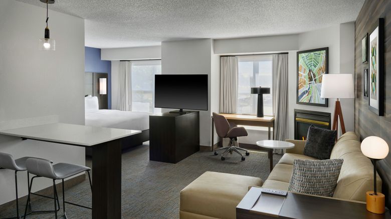 <b>Residence Inn Flint Grand Blanc Room</b>. Images powered by <a href="https://www.leonardoworldwide.com/" title="Leonardo Worldwide" target="_blank">Leonardo</a>.