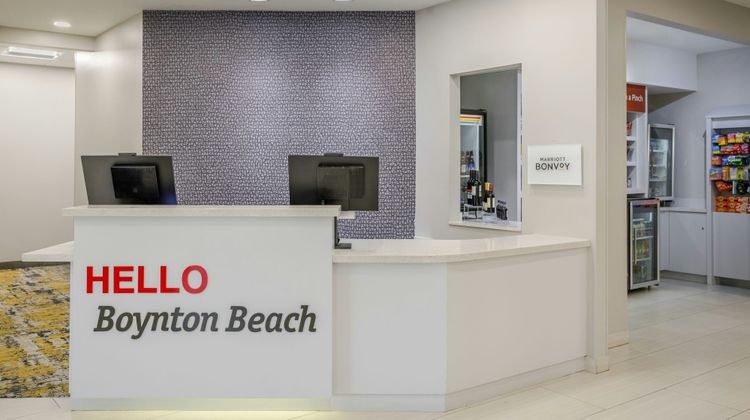 TownePlace Suites Boynton Beach Lobby
