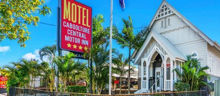 Caboolture Central Motor Inn, SureStay Collection Exterior