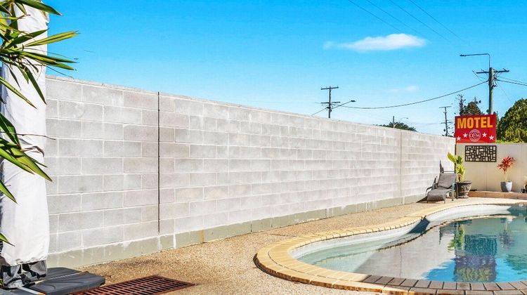 Caboolture Central Motor Inn, SureStay Collection Pool