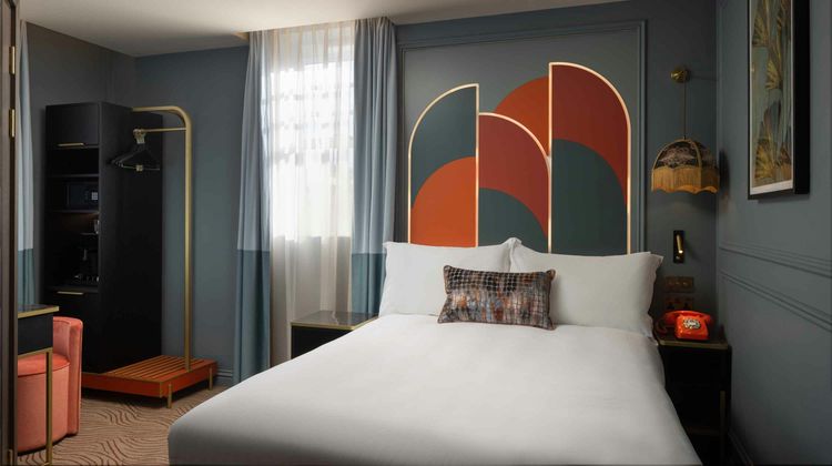 Seraphine Kensington Olympia Hotel Room