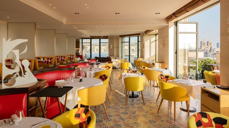 Cheval Blanc Paris Restaurant