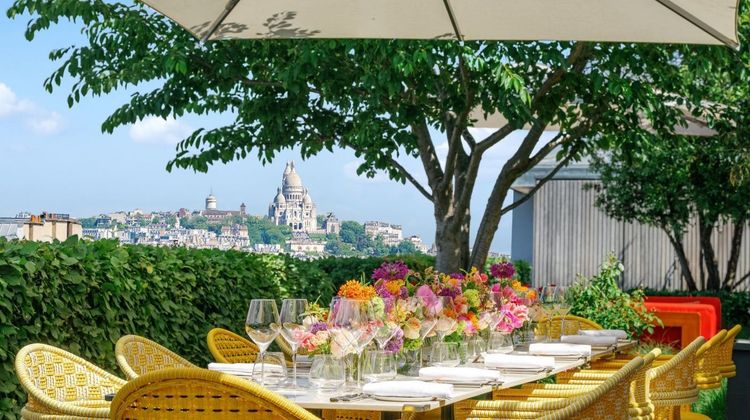 Cheval Blanc Paris Exterior