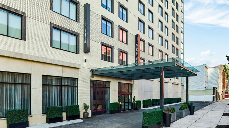 SpringHill Suites New York Queens Exterior