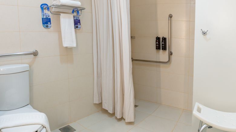 <b>Holiday Inn Express Belem Ananindeua Room</b>. Images powered by <a href="https://www.leonardoworldwide.com/" title="Leonardo Worldwide" target="_blank">Leonardo</a>.