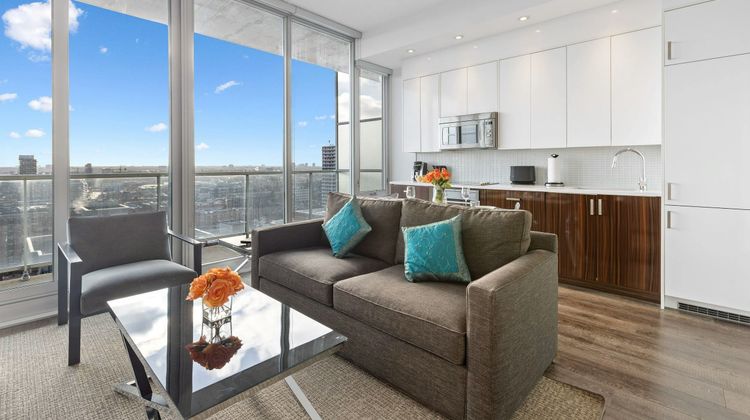 SoHo Residences at SoHo Lisgar Room