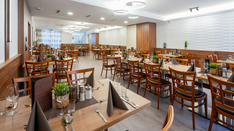 City Hotel Stockerau Restaurant