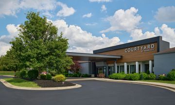 Courtyard by Marriott Detroit Southfield