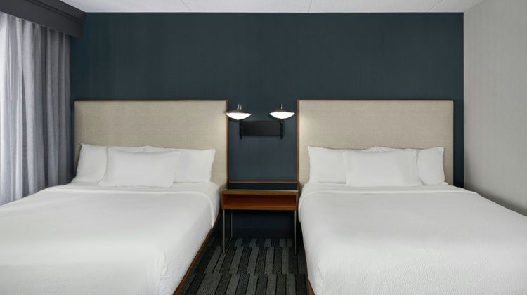 Courtyard by Marriott Detroit Southfield Room
