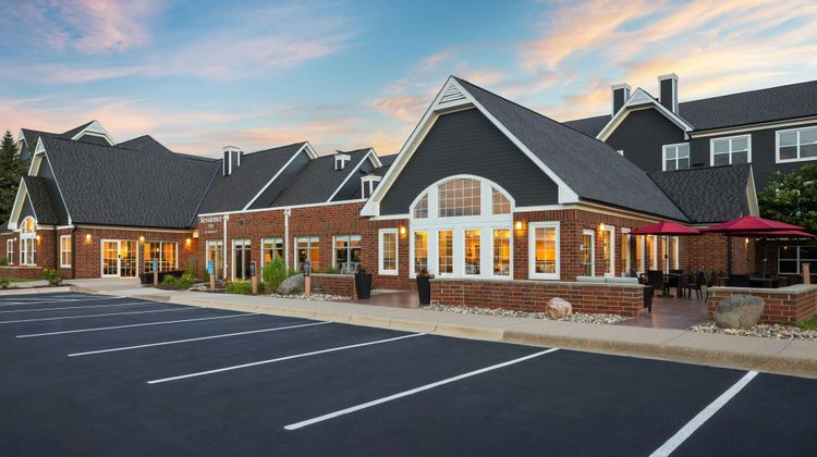 Residence Inn by Marriott Roseville Exterior