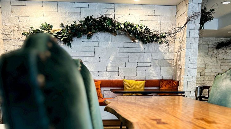 Toll House Hotel Restaurant