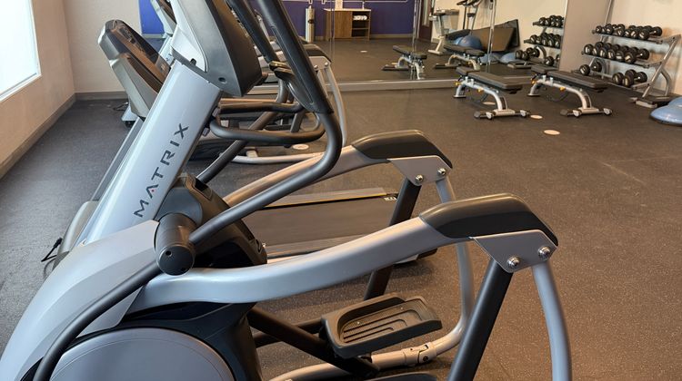 Holiday Inn Express Hotel & Suites Buda Health Club