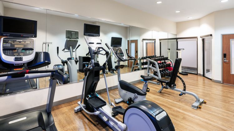Holiday Inn Express Hotel & Suites Health Club