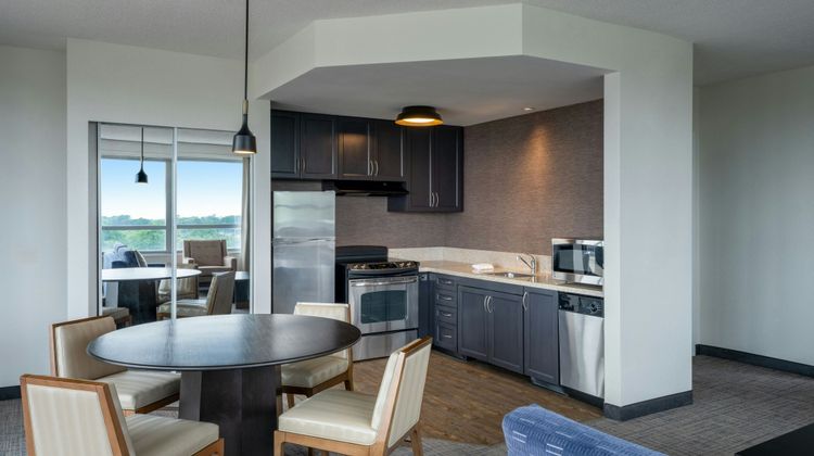 Residence Inn Arlington Ballston Room