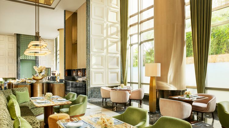 Four Seasons Hotel Mumbai Restaurant