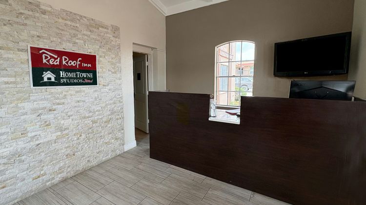Red Roof Inn San Antonio – South Park Lobby