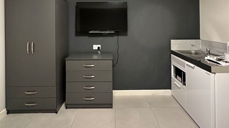 Wendover Arms Hotel Room