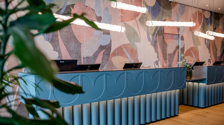 Motel One Amsterdam Lobby