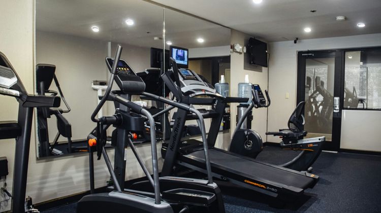 Holiday Inn Atlanta Northlake Health Club