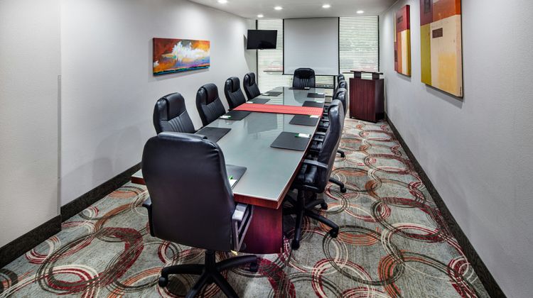 Holiday Inn Atlanta Northlake Meeting