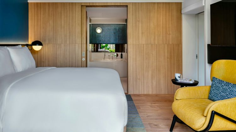 Voco Bangkok Surawong Suite