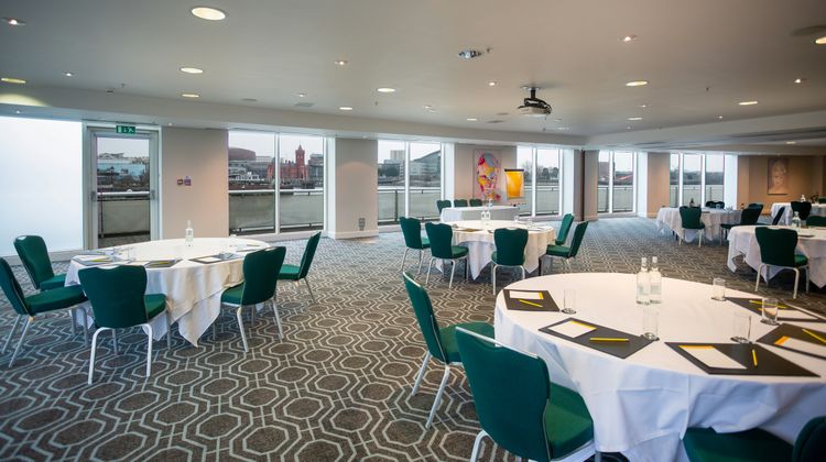 voco St David's Cardiff Meeting
